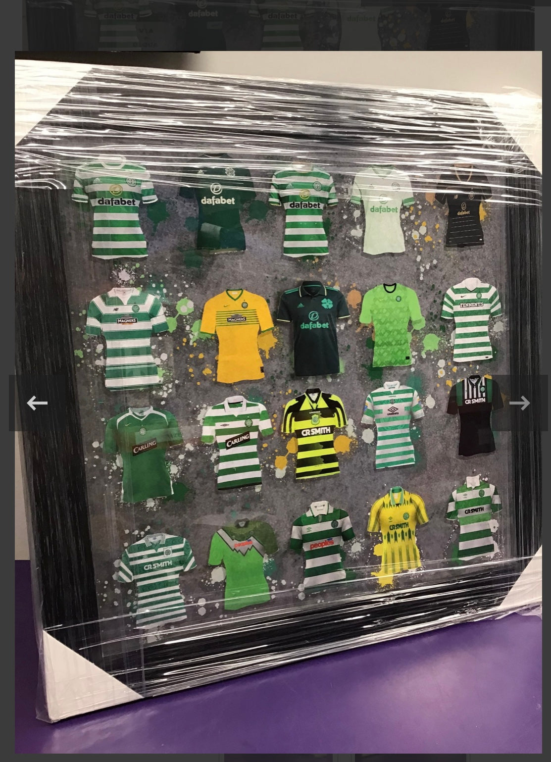 Glasgow Celtic FC Team shirts stripe picture.