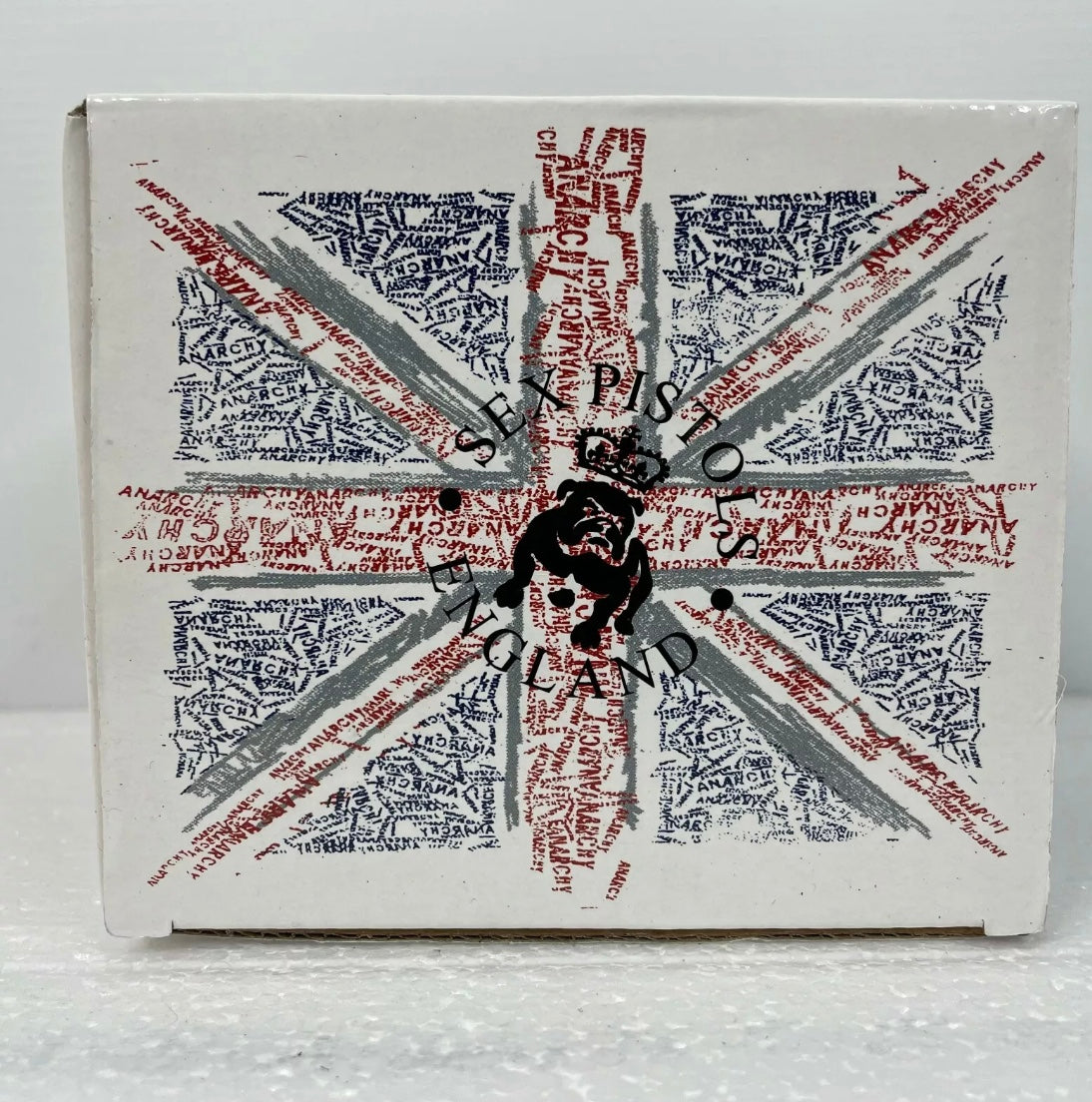 Sex Pistols Boxed Mug.
Classic Anarchy In The UK motif.