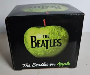 The Beatles Boxed Mug: Beatles On Apple - Officially Licensed Product