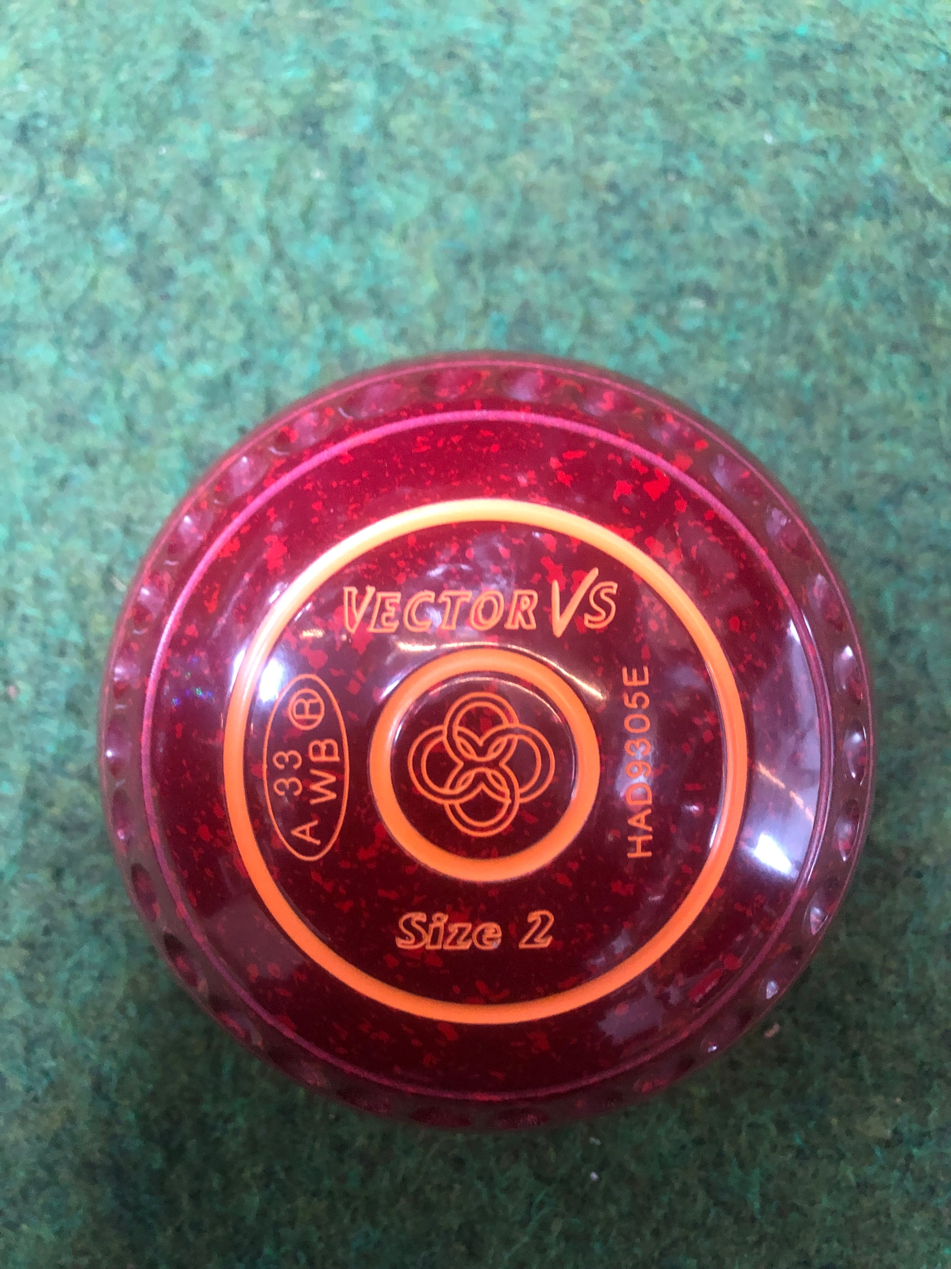 Taylor Lawn Bowls Vector VS Pro Grip in Maroon/Red Speckled