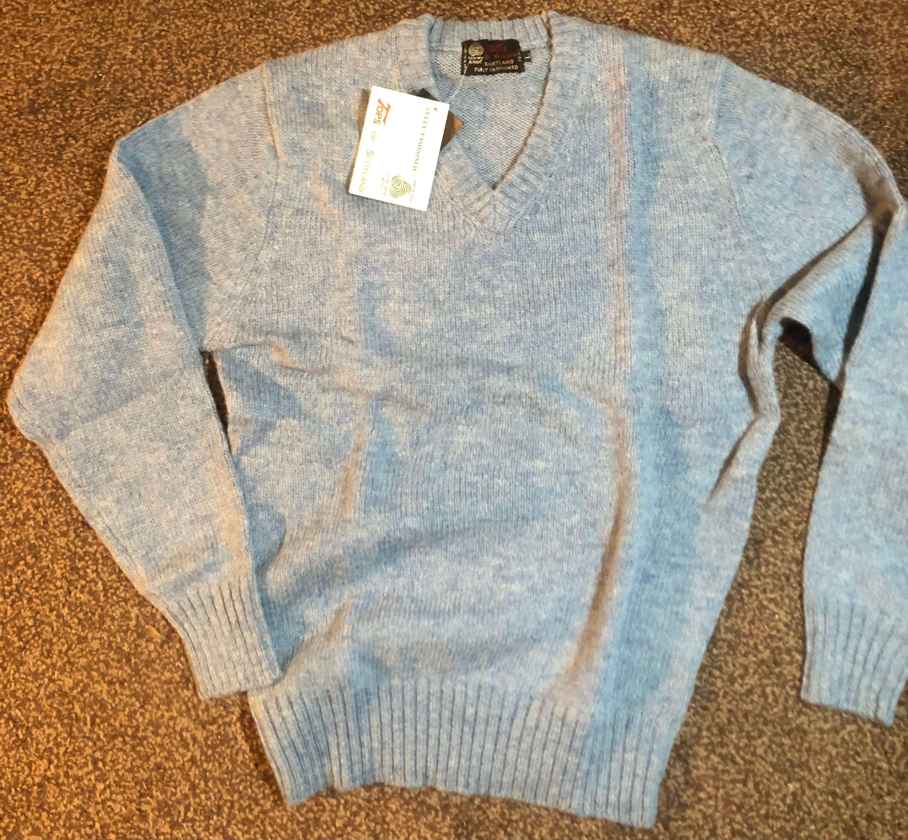 Tops Of Scotland  Shetland Pure New Wool V Neck Jumper