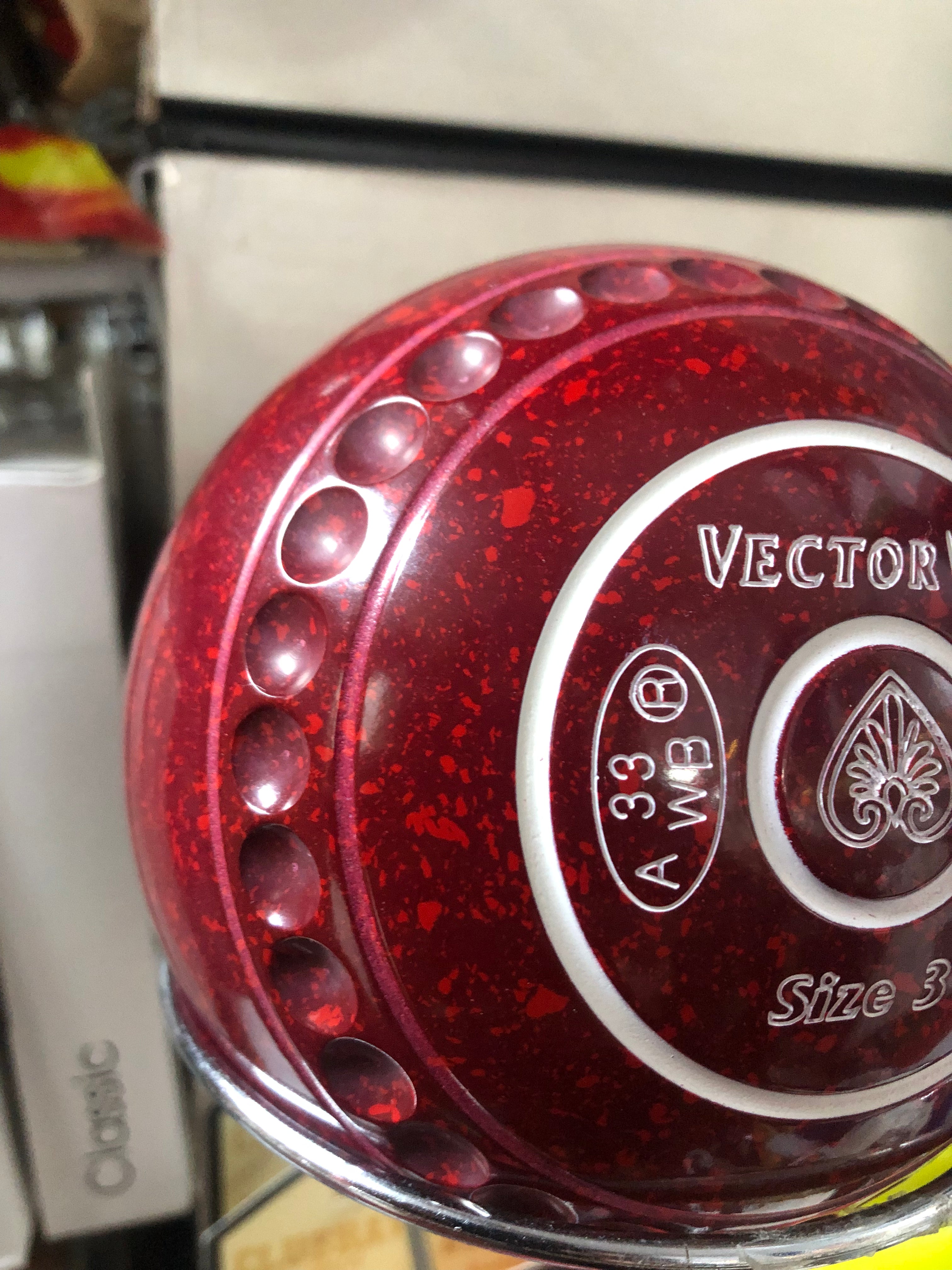 Taylor Lawn Bowls Vector VS Pro Grip in Maroon/Red Speckled