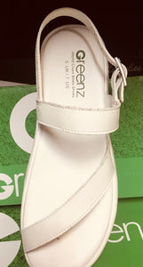 GREENZ SHEZ THONG LADIES WHITE SANDALS