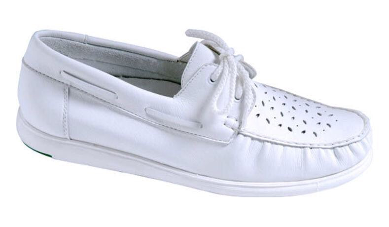 TAYLOR GREENZ LADIES CAMILLE LACE-UP SHOES - WHITE